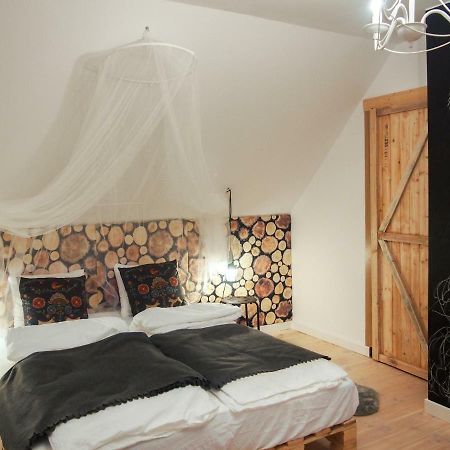 Apartamento Leśna Kryjówka Trzebciny Exterior foto